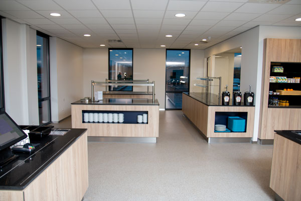 interieur van bedrijfsrestaurant